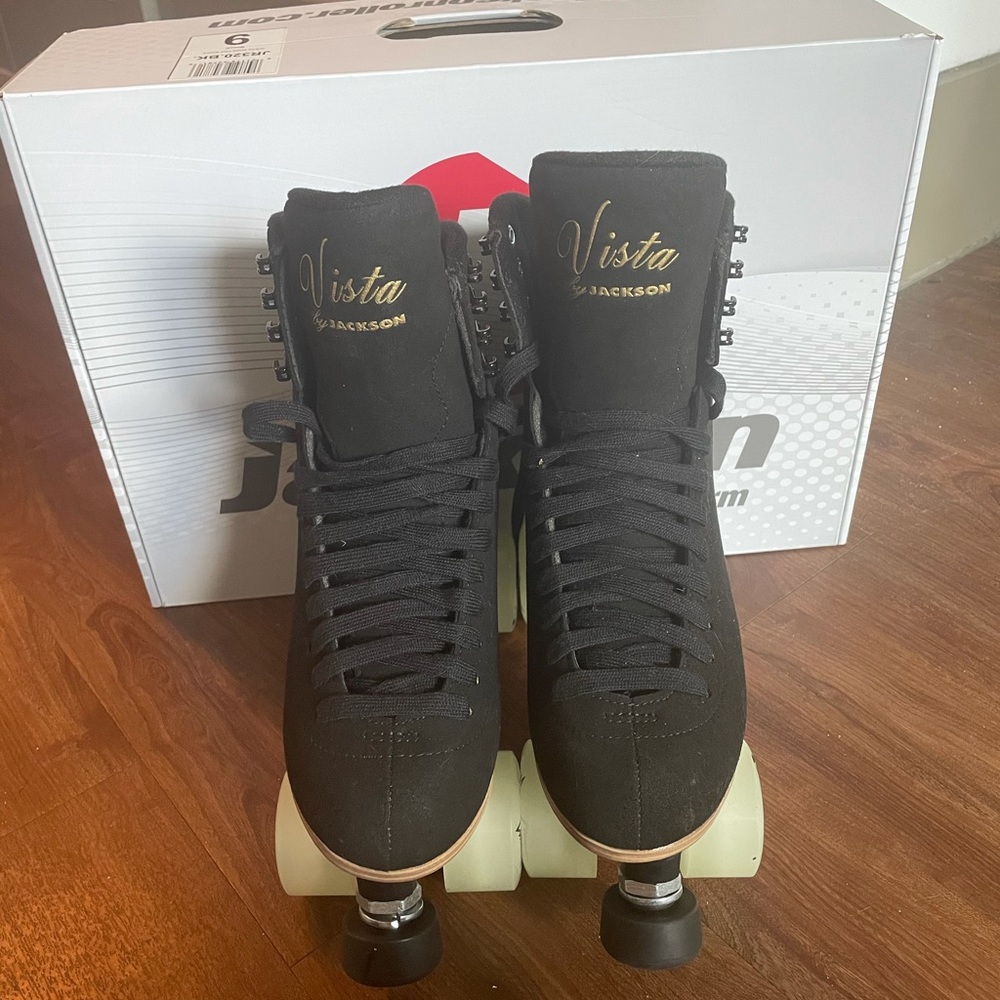 Jackson Vista Skates with light up wheels